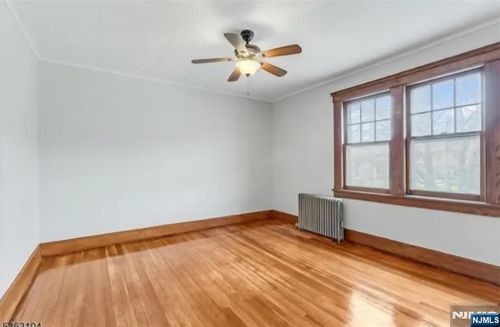 143 Parmelee Ave, Hawthorne, NJ, 07506-2924 | Card Image