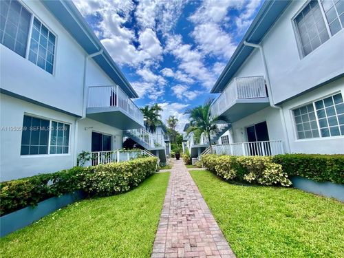 apt-23-9260 Bay Harbor Ter, Bay Harbor Islands, FL, 33154-2789 | Card Image