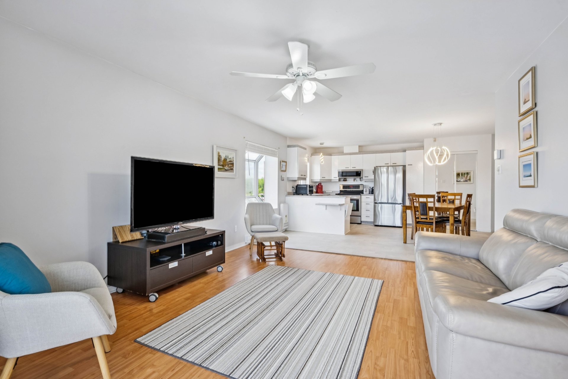 Residential in Longueuil (Saint-Hubert) 4
