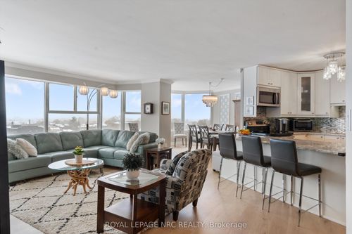 901-7 Gale Cres, Saint Catharines, ON, L2R7M8 | Card Image