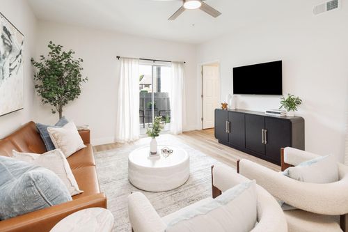 apt-3102-117 Holleman Dr W, College Station, TX, 77840-6348 | Card Image