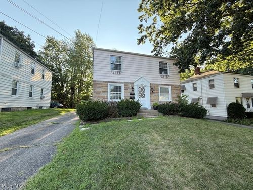 2-2042 13th St, Cuyahoga Falls, OH, 44223-2415 | Card Image