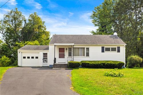 2 Dawes Ct E, Utica, NY, 13502-1627 | Card Image