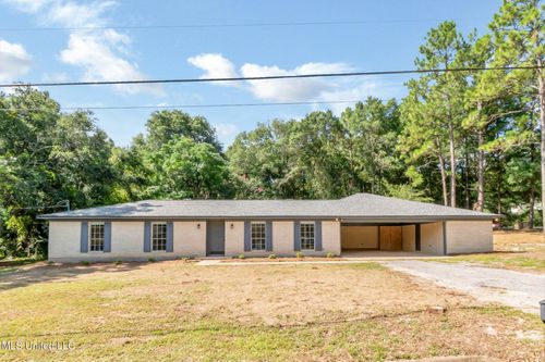 8045 Oak Hill Dr, Semmes, AL, 36575-4525 | Card Image