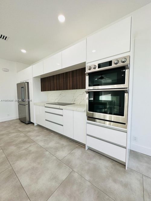 1887 Harbor View Cir, Weston, FL, 33327-1343 | Card Image