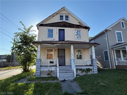2771 E 118th Street, Cleveland, OH, 44120 | Card Image