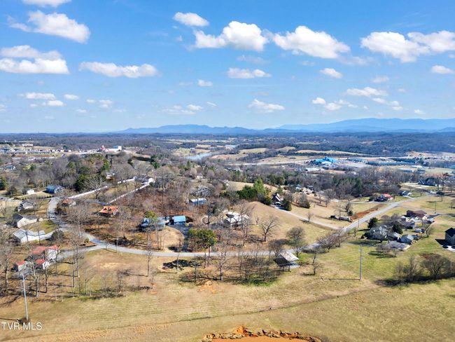 534 White Oak Cir, House other with 4 bedrooms, 3 bathrooms and null parking in Kodak TN | Image 16