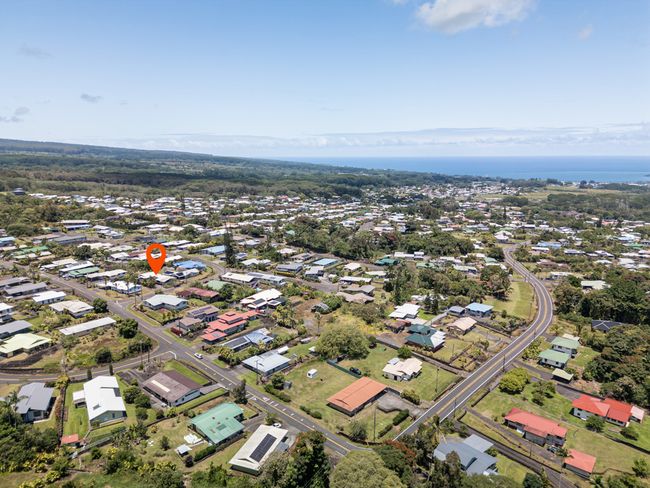 Yes, Hilo Bay is minutes away...aerial view of home's location @ 007 Kaapuni Loop in Hilo. | Image 13