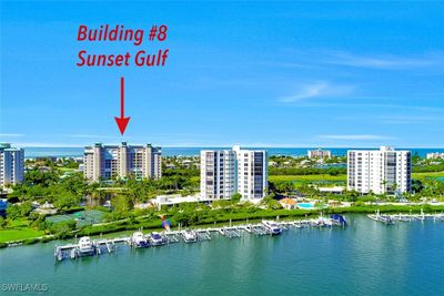 852 - 4192 Bay Beach Lane, Condo with 3 bedrooms, 2 bathrooms and null parking in Fort Myers Beach FL | Image 1