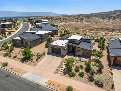2365 W Ridges Blvd, Grand Junction, CO, 81507-2400 | Card Image