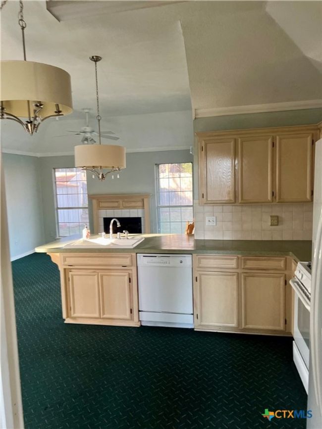 1515 Port Dr, House other with 3 bedrooms, 2 bathrooms and null parking in Harker Heights TX | Image 5