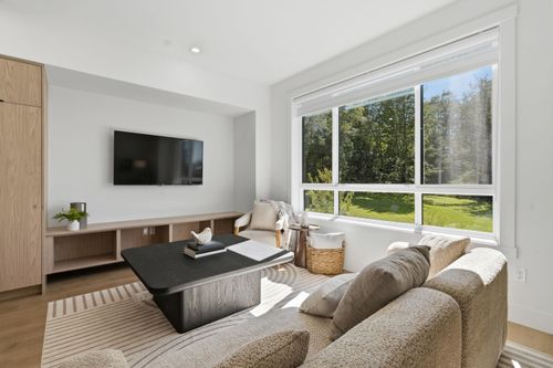 12-5993 143 St, Surrey, BC, V3X0L8 | Card Image