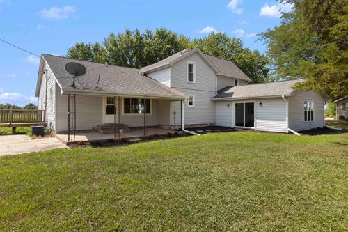 16108 Anderson Rd, Pecatonica, IL, 61063-9026 | Card Image