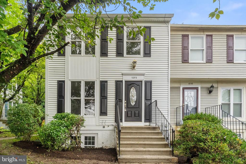 Murdock Ct, Frederick, MD 21702