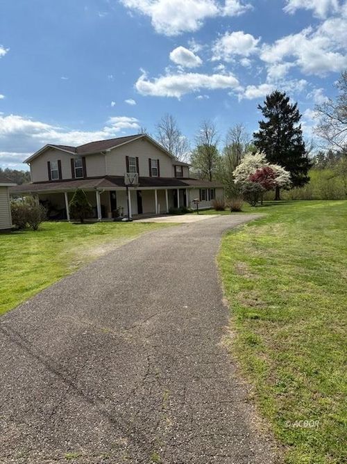 10 Cottage Drive, Middleport, OH, 45775 | Card Image