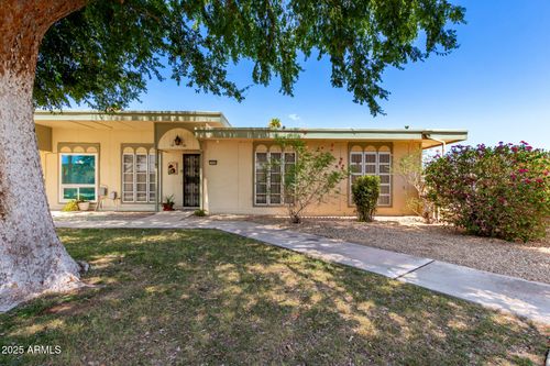 13420 N Emberwood Dr, Sun City, AZ, 85351-2823 | Card Image