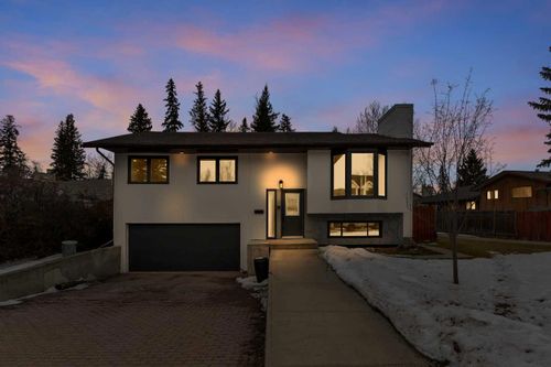 27 Gregson Cres, Red Deer, AB, T4P2K3 | Card Image