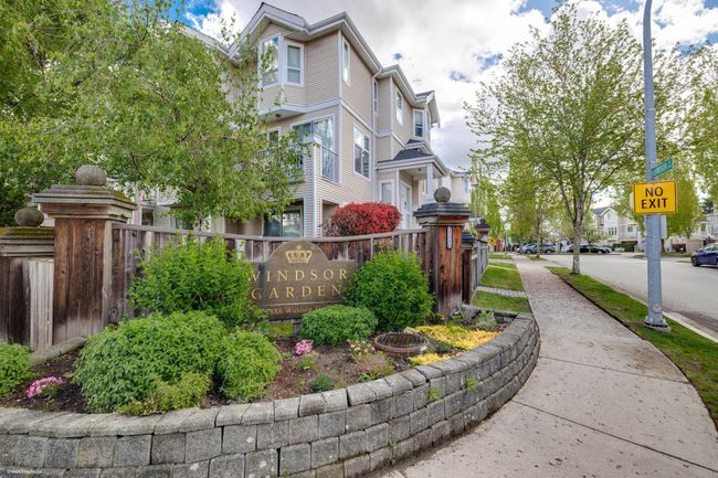 77 - 22888 Windsor Court, Townhouse with 3 bedrooms, 2 bathrooms and 1 parking in Richmond BC | Image 2