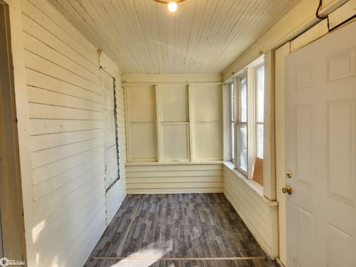 22 7th Street Nw, Mason City, IA, 50401 | Card Image