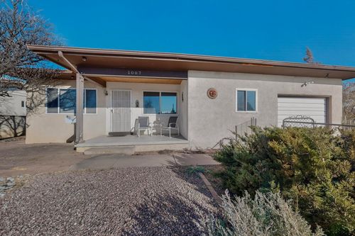 1007 Camino Redondo, Santa Fe, NM, 87505 | Card Image
