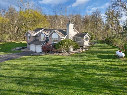 100 Wilkinson Rd, Macedon, NY, 14502-9713 | Card Image
