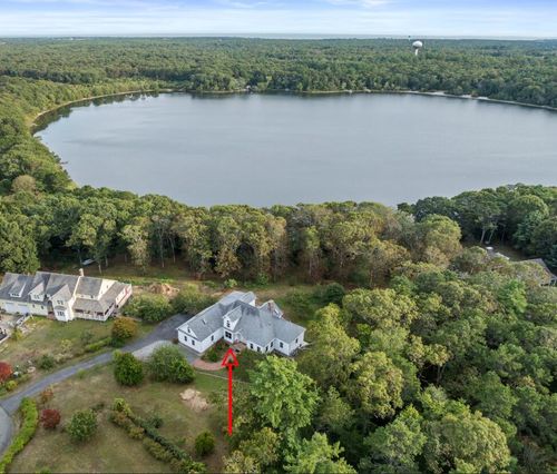 95 Brittany Dr, Cotuit, MA, 02635-2402 | Card Image