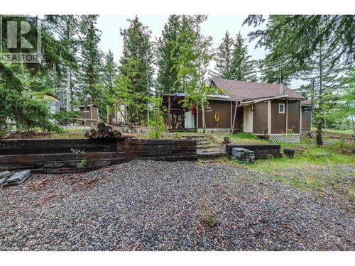 920 S Green Lake Rd, 70 Mile House, BC, V0K2K2 | Card Image