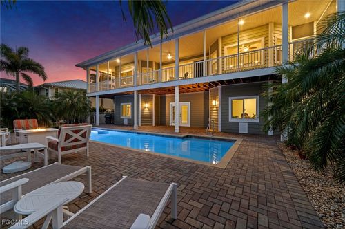 2392 Lemon St, St. James City, FL, 33956-2082 | Card Image