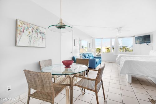 a208-8817 Thomas Dr, Panama City, FL, 32408-4029 | Card Image