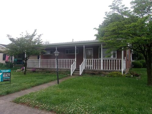 275 Mount Logan Dr, Chillicothe, OH, 45601-2723 | Card Image