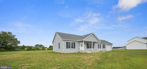 26354 Meadow Ln, ELLENDALE, DE, 19941-2821 | Card Image