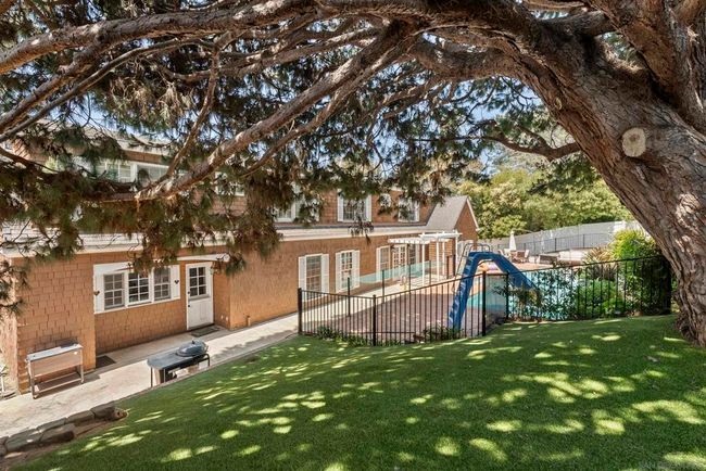 512 S Granados Ave, House other with 5 bedrooms, 5 bathrooms and 8 parking in Solana Beach CA | Image 17