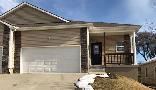 4737 S Union Ave, Independence, MO, 64055-4602 | Card Image