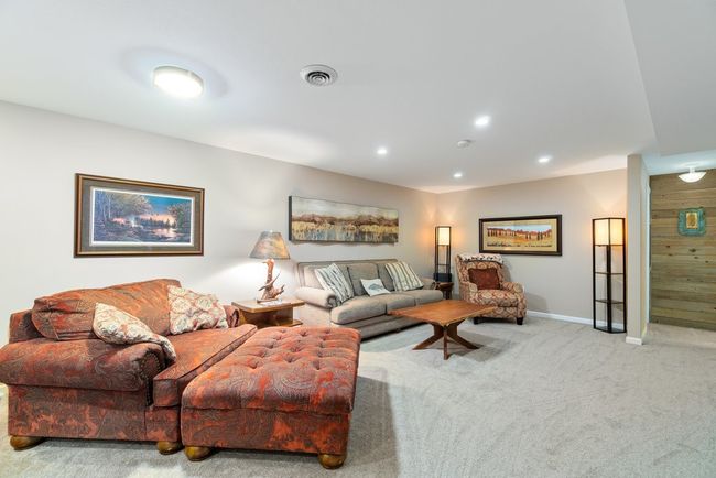 16456 90 Th Ave, House other with 3 bedrooms, 4 bathrooms and null parking in Chippewa Falls WI | Image 22
