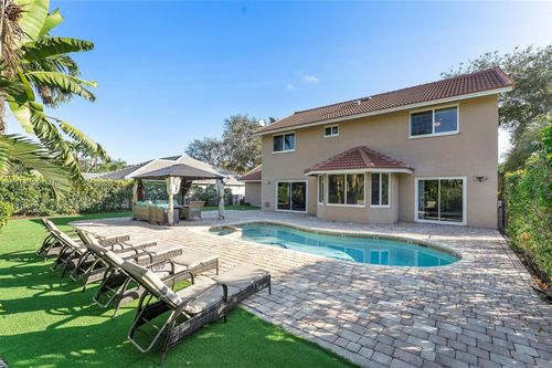 3933 Nw 55th St, Coconut Creek, FL, 33073-4121 | Card Image