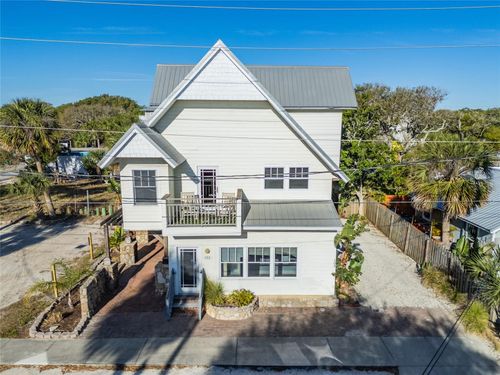 104 N Pine St, NEW SMYRNA BEACH, FL, 32169-2550 | Card Image