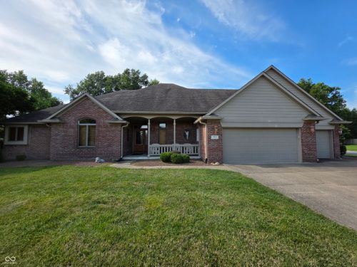 7657 Wheelwright Ct, Plainfield, IN, 46168-8032 | Card Image
