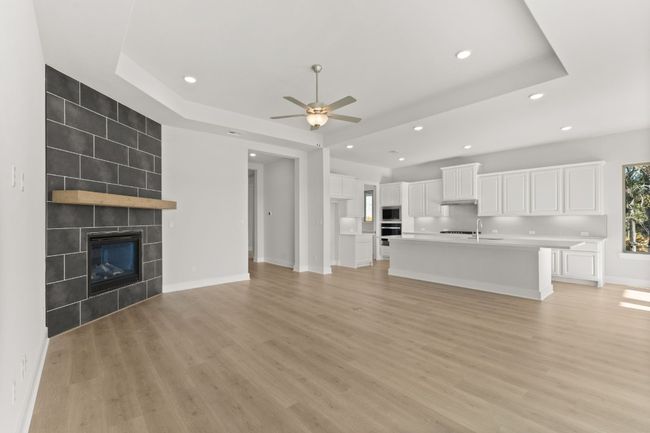 Open Concept Family Room | Image 14