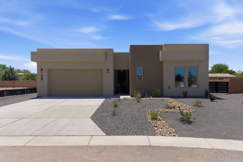 2312 Los Amigos Dr Nw, Albuquerque, NM, 87104 | Card Image