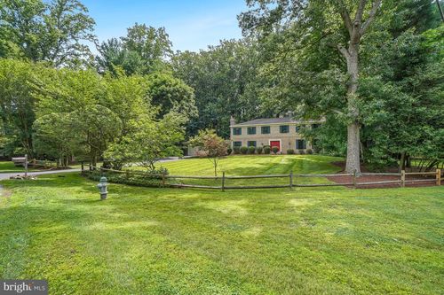 11701 Beekman Pl, POTOMAC, MD, 20854-2176 | Card Image