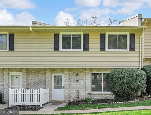 402-402 Village Walk, EXTON, PA, 19341 | Card Image