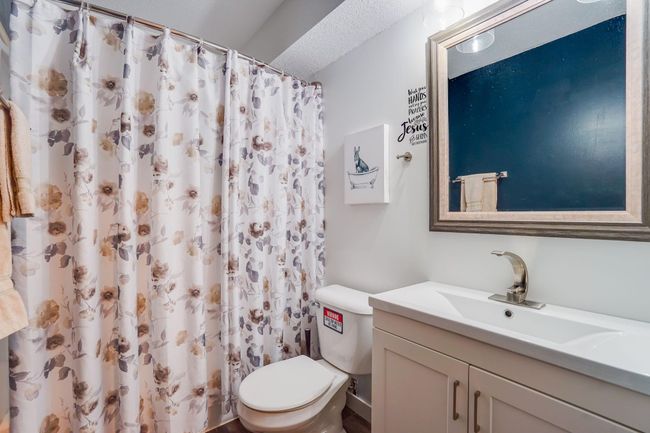 7025 146 Th Street Ct, Townhouse with 2 bedrooms, 1 bathrooms and null parking in Apple Valley MN | Image 11