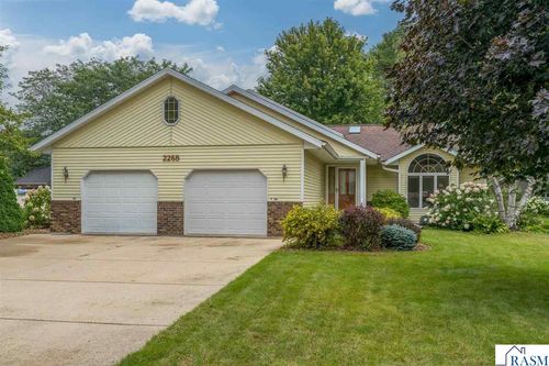 2286 Northridge Drive, North Mankato, MN, 56003 | Card Image