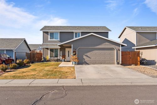 729 L St Se, Ephrata, WA, 98823-2089 | Card Image