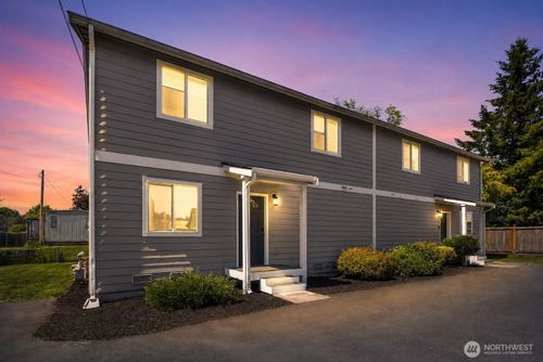 513 4th St, Sultan, WA, 98294-9474 | Card Image