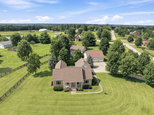 101 Sterling Dr, Georgetown, KY, 40324-8200 | Card Image