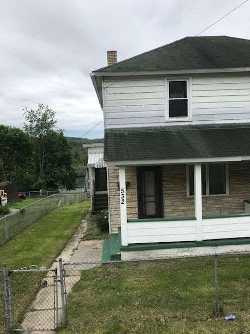 532 1st St, Windber, PA, 15963-1104 | Card Image