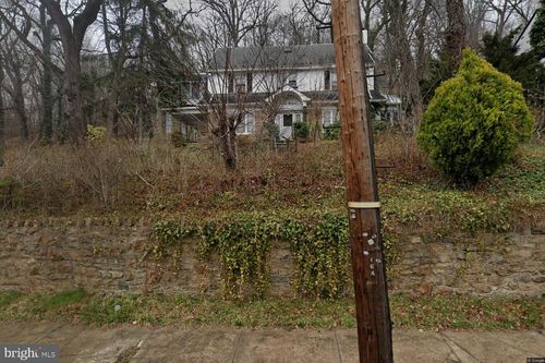 1619 Mineral Spring Rd, READING, PA, 19602-2228 | Card Image