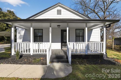 7642 Dallas Cherryville Hwy, Cherryville, NC, 28021-9049 | Card Image