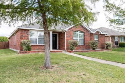 1831 Shanna Drive, House other with 4 bedrooms, 2 bathrooms and null parking in Lancaster TX | Image 3